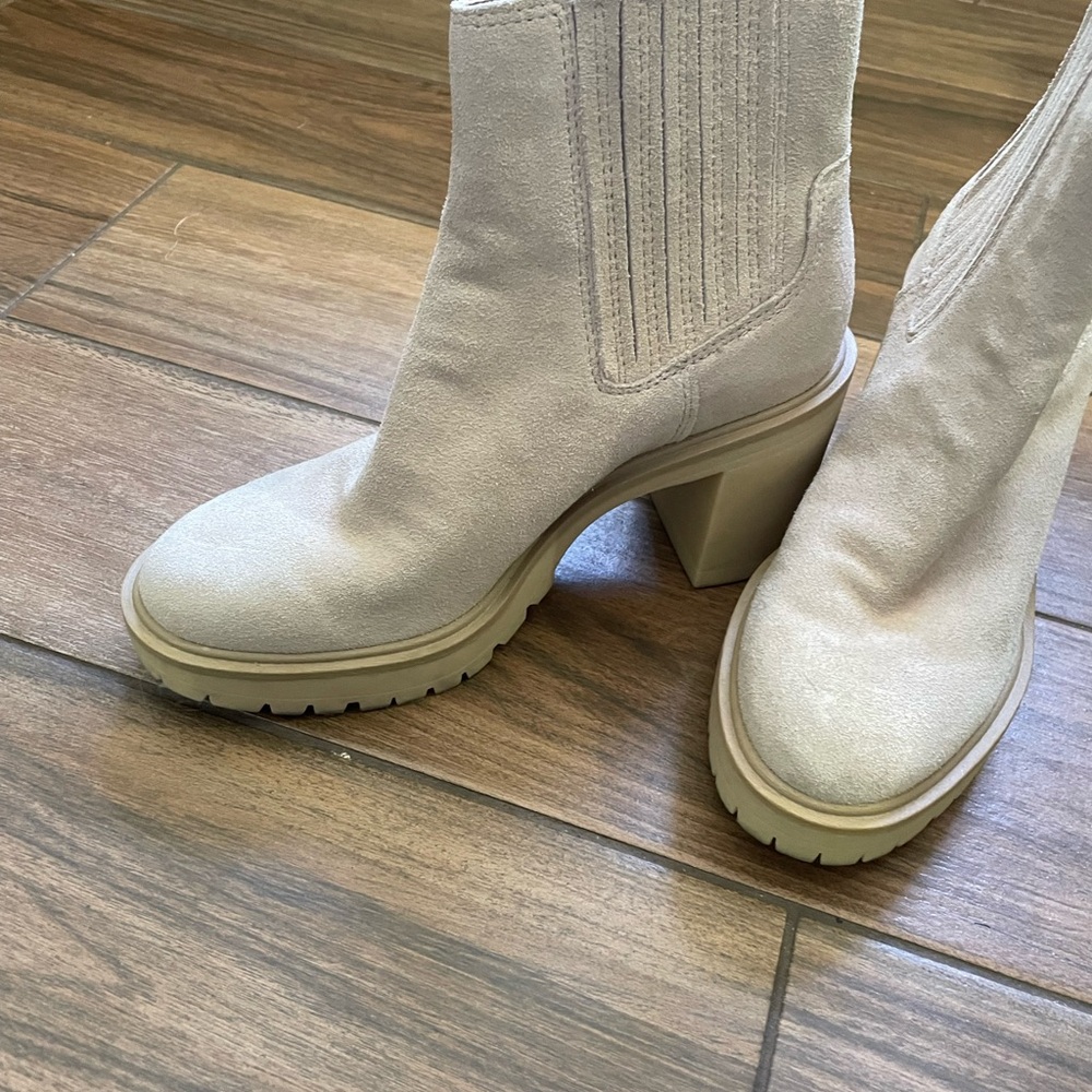 Dolce Vita Caster h2o dune suede booties